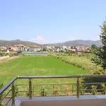 Fjorentin Διαμέρισμα *