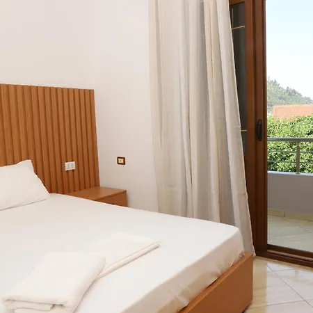Apartment Fjorentin Berat
